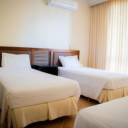 חירארדוט Hotel Penon Suites מראה חיצוני תמונה