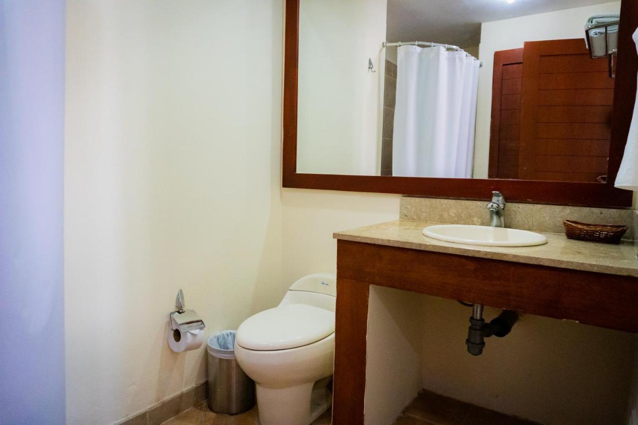 חירארדוט Hotel Penon Suites מראה חיצוני תמונה